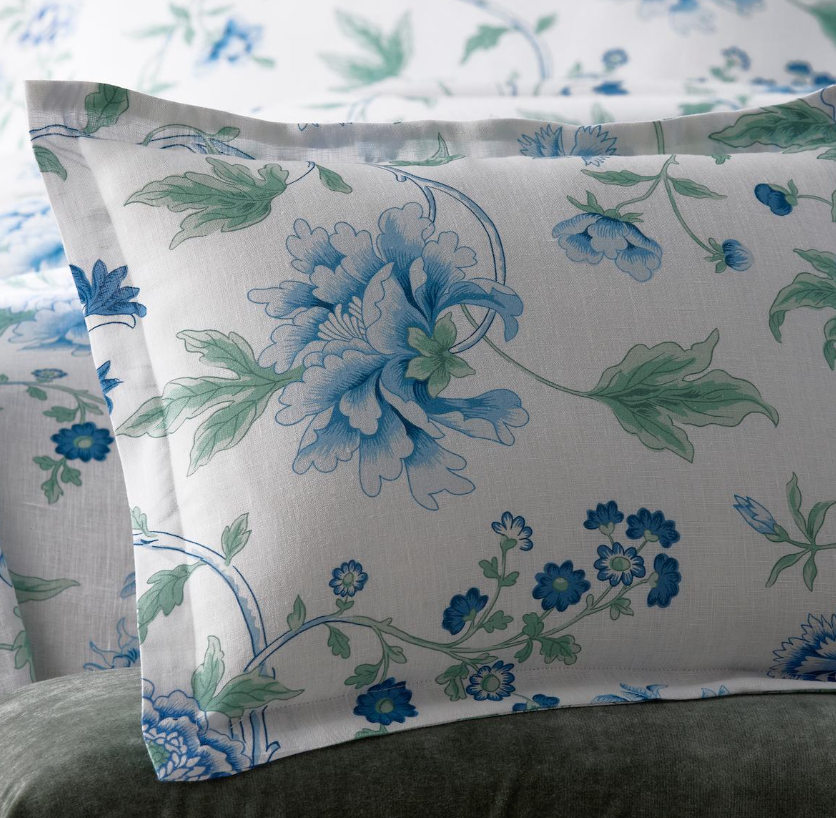 Simone Pillow - Navy