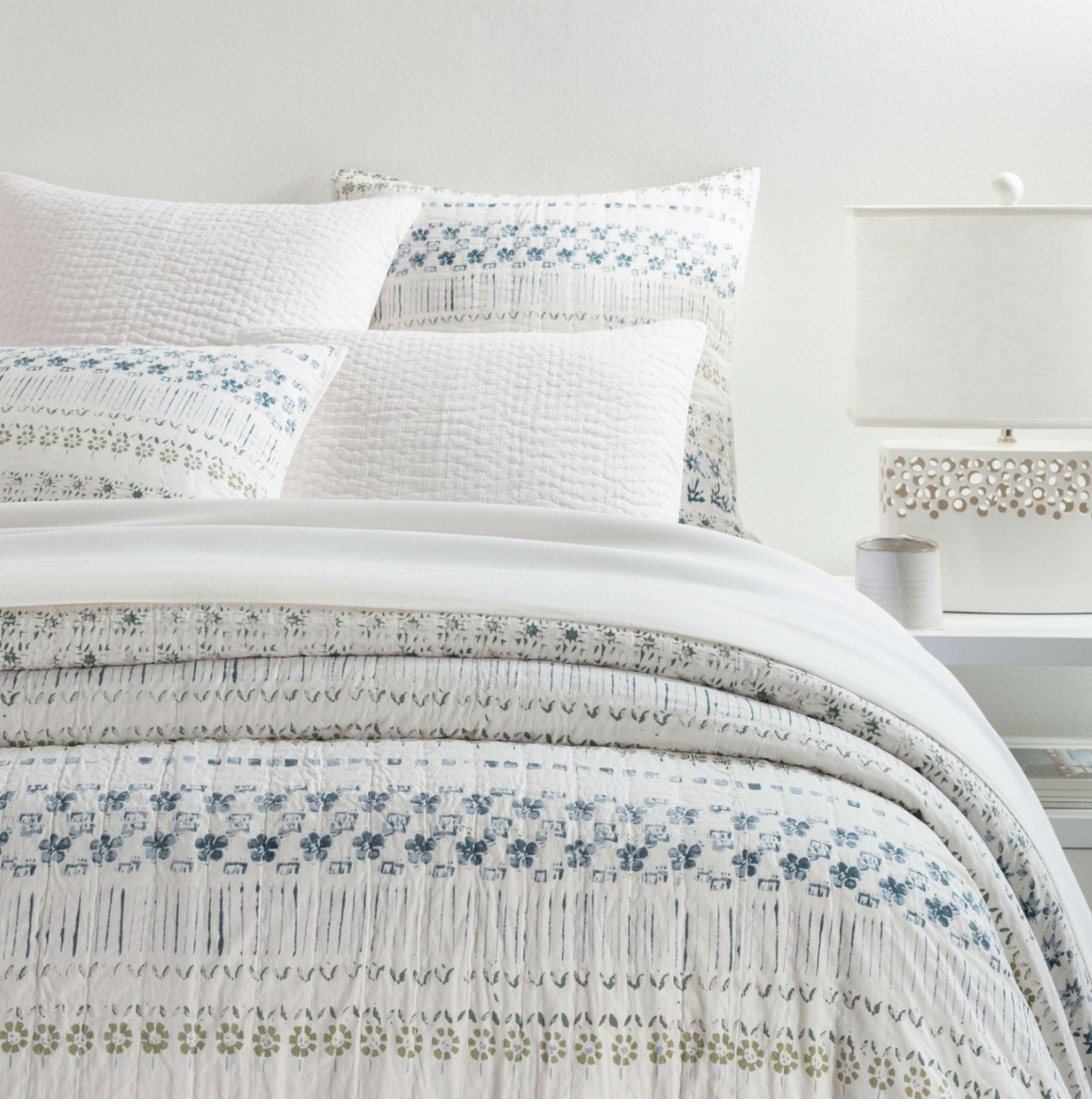 Hawthorn Coverlet